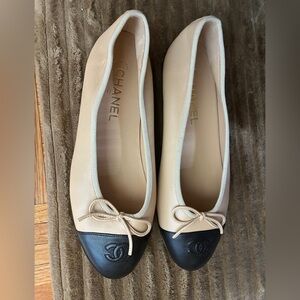 CHANEL Ballet flats